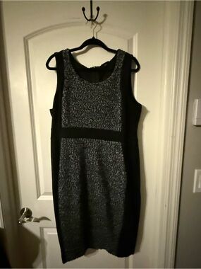 Torrid Black Sleeveless Tweed-Front Midi Dress